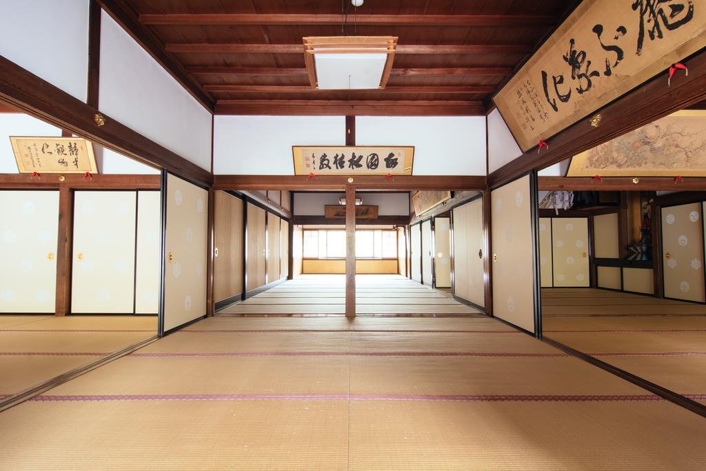 高野山 宿坊 熊谷寺 -Koyasan Shukubo Kumagaiji- Wakayama Exteriör bild